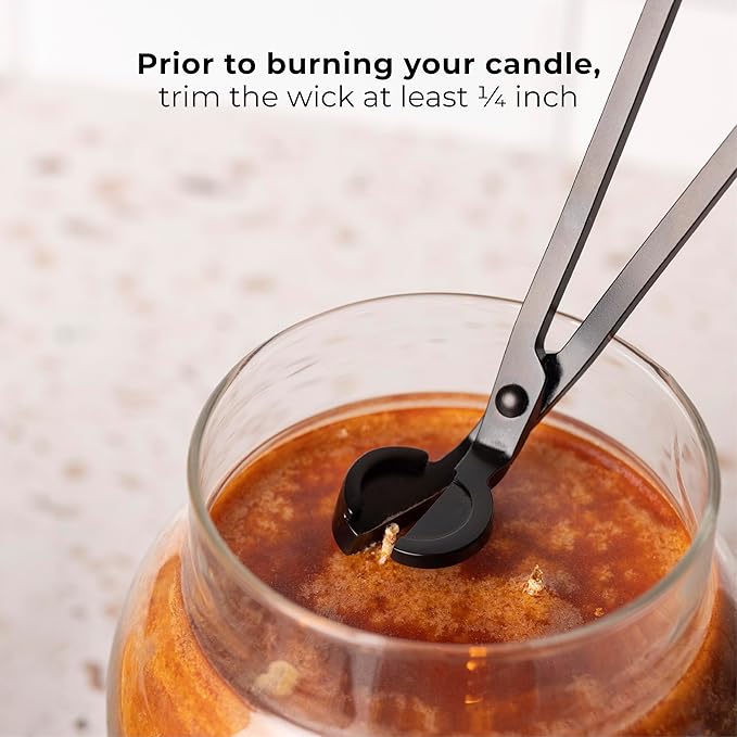 A Cheerful Giver - Maple Syrup Pancakes Scented Glass Jar Candle (6 oz) with Lid & True to Life Fragrance Made in USA