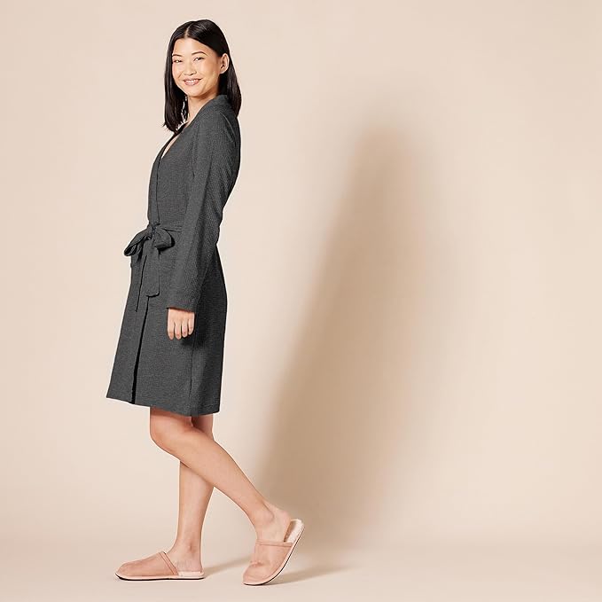 Amazon Essentials Women's Lightweight Waffle Mid-Length Robe (Available in Plus Size)