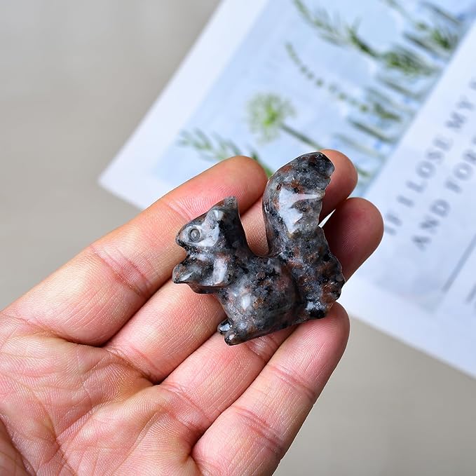 Flame Stone Squirrel Crystal Statue Healing Crystal Reiki Meditation Pocket Gem Guardian Sculpture Home Study Table Desk Decor Collection Gift for Loved Ones