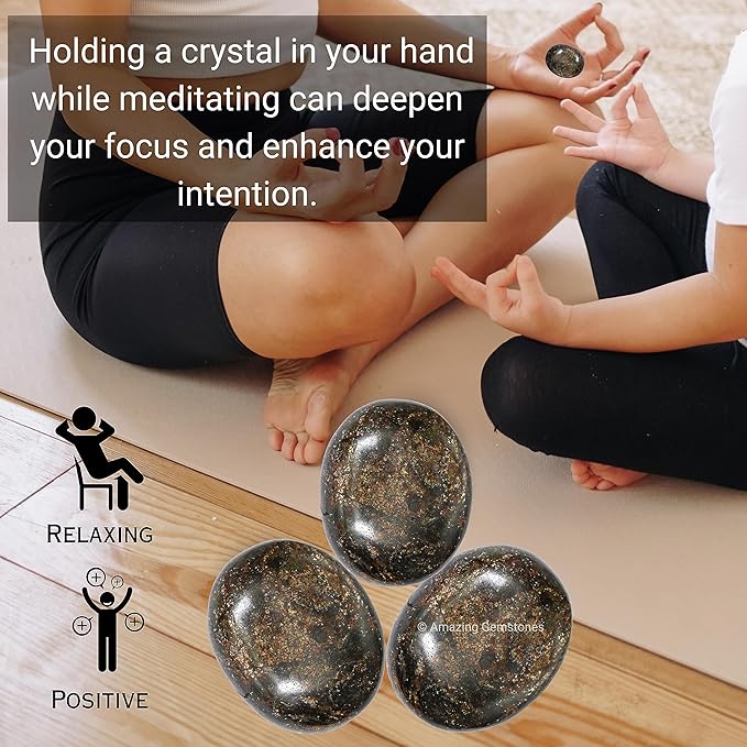 Amazing Gemstone Garnet Crystals and Healing Stones - Large Palm Stone Crystals Piedra - Crystal for Good Luck, Balanced Positive Energy, Meditation - Unique Stocking Stuffers Gifts for Women, Men