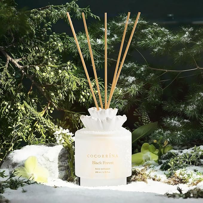 COCORRÍNA Gypsum Flower Reed Diffuser Set for Bathroom Décor – Black Forest Scent, 6.76 oz with Sticks & Oil – Home Fragrance for Bathroom & Living Space