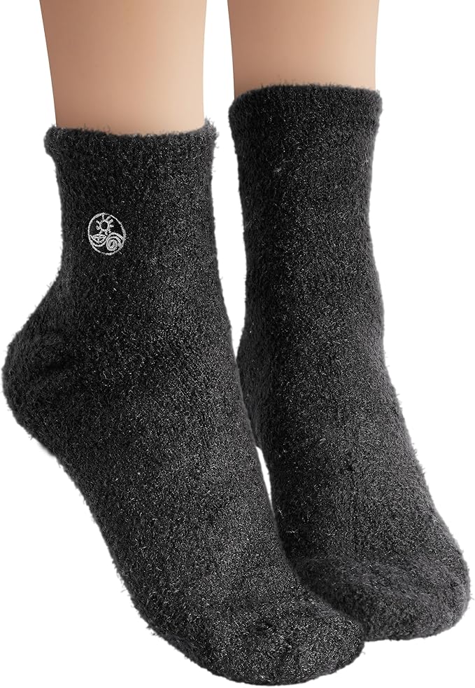 Earth Therapeutics Aloe Socks - Double Pack - Gray/Black (2 Pairs)