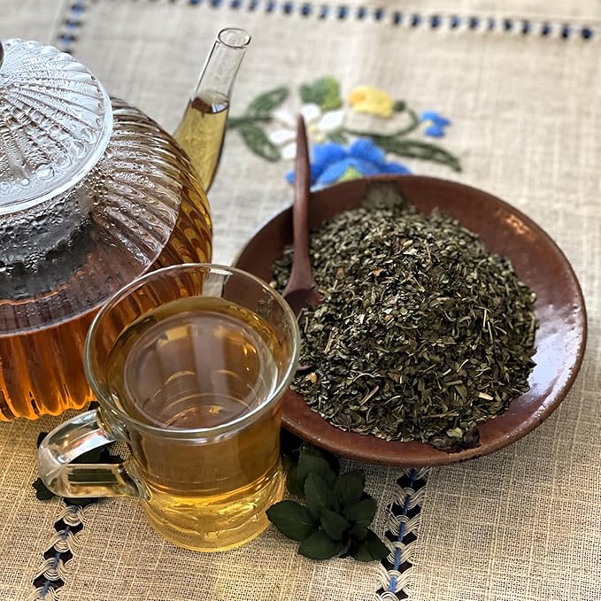 Windia Garden, Peppermint Tea, Loose Leaf Herbal Tea, Grown in USA, Caffeine-Free, Classic Metal Tea Tin, Hand-Packed in California, Small Woman Owned Business