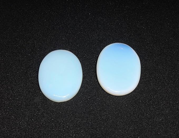 L PEDRA & CRYSTAL Worry Stone A Handheld Comfort to Ease Stress, Enhance Focus, and Promote Inner Peace (Opalite Worry Stone)