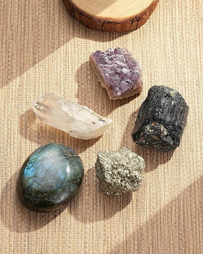 QianCannaor Protection Clarity Abundance Crystal Set – Amethyst Cluster, Pyrite, Black Tourmaline, Clear Quartz, Labradorite Healing Crystals for Meditation, Energy, and Spiritual Balance